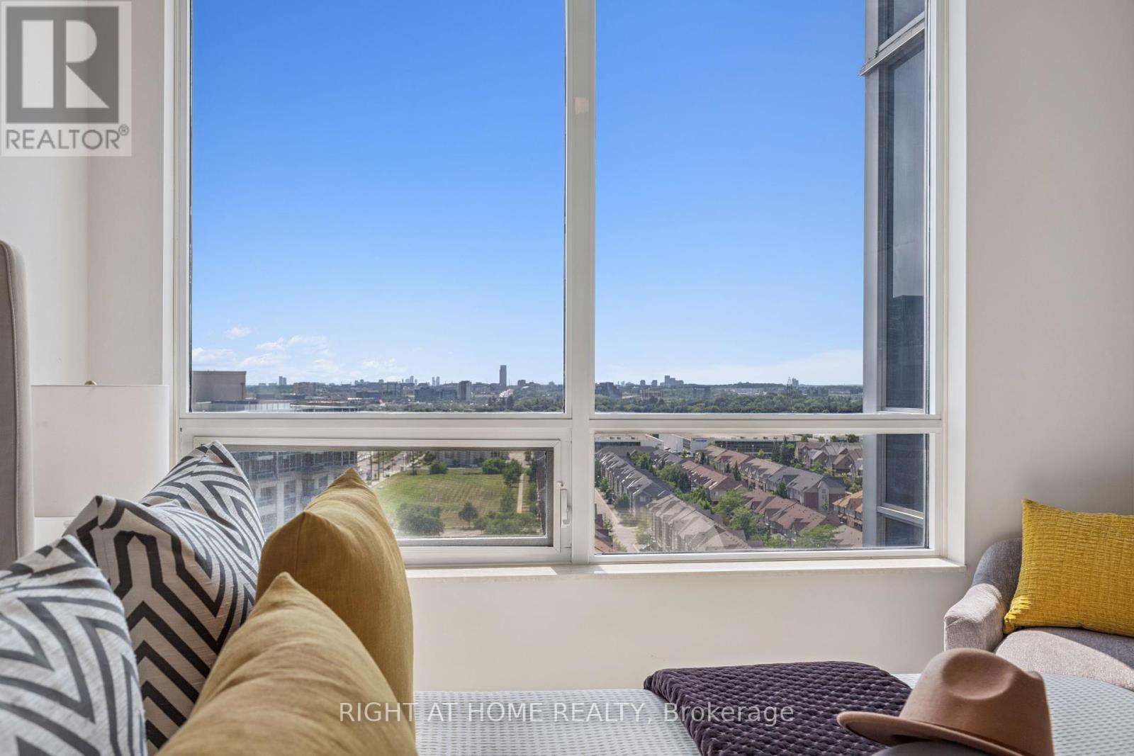 1831 - 33 Cox Boulevard, Markham, Ontario  L3R 8A6 - Photo 31 - N12269390