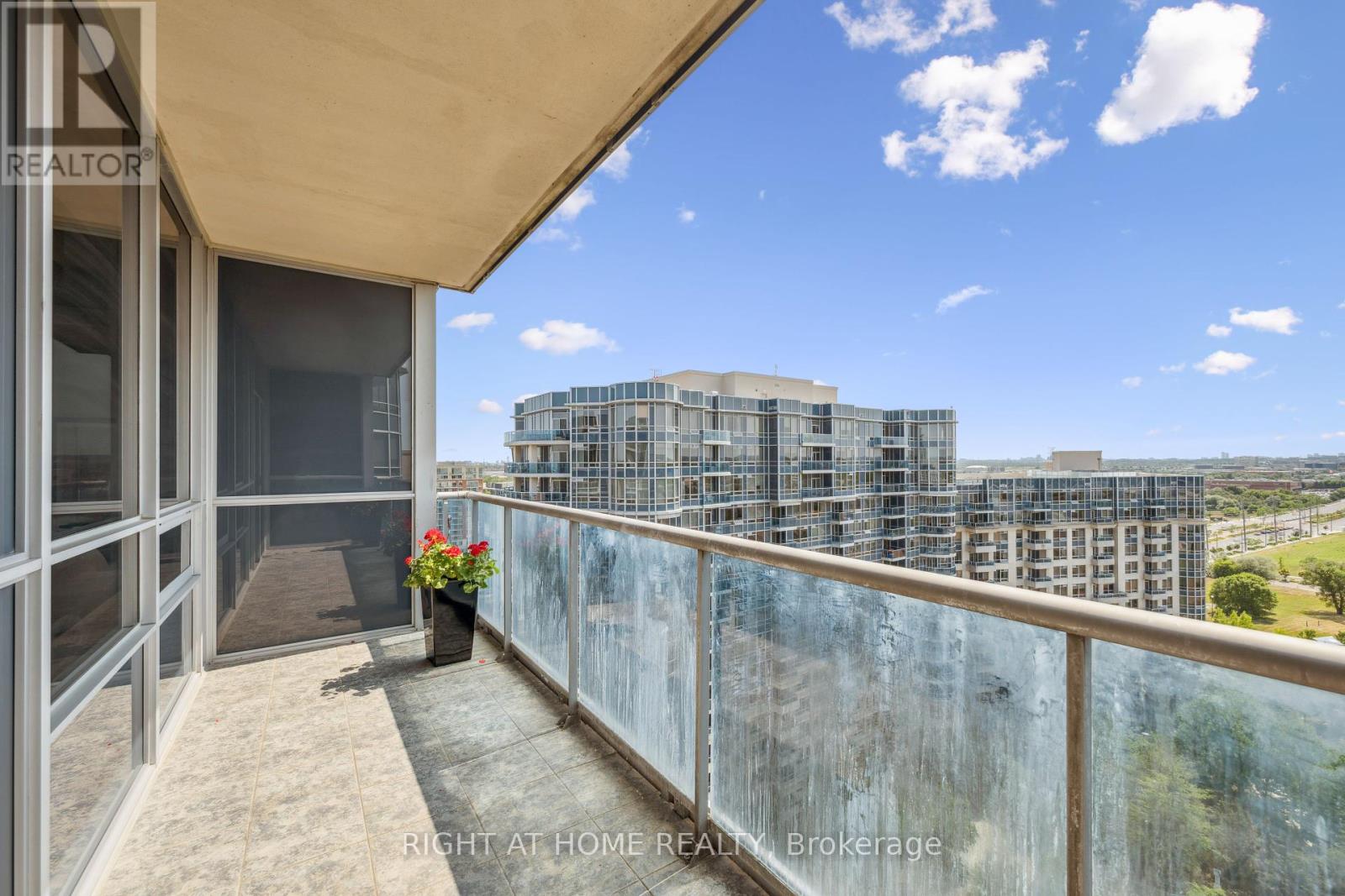 1831 - 33 Cox Boulevard, Markham, Ontario  L3R 8A6 - Photo 32 - N12269390