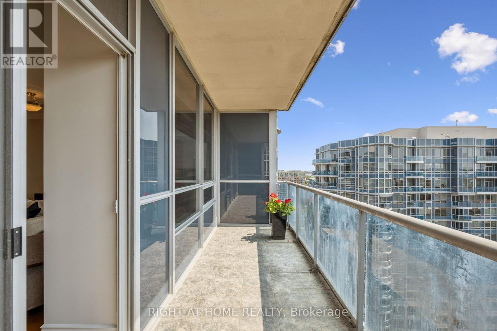 1831 - 33 Cox Boulevard, Markham, Ontario  L3R 8A6 - Photo 33 - N12269390