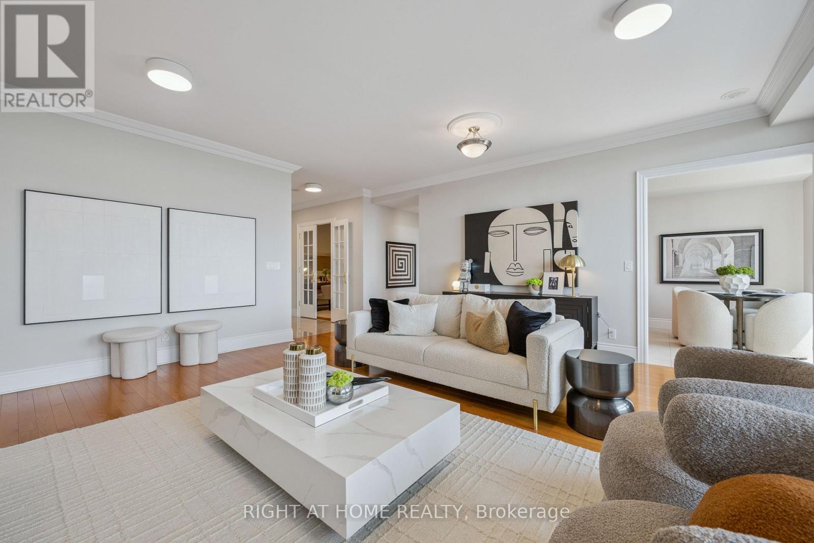 1831 - 33 Cox Boulevard, Markham, Ontario  L3R 8A6 - Photo 7 - N12269390
