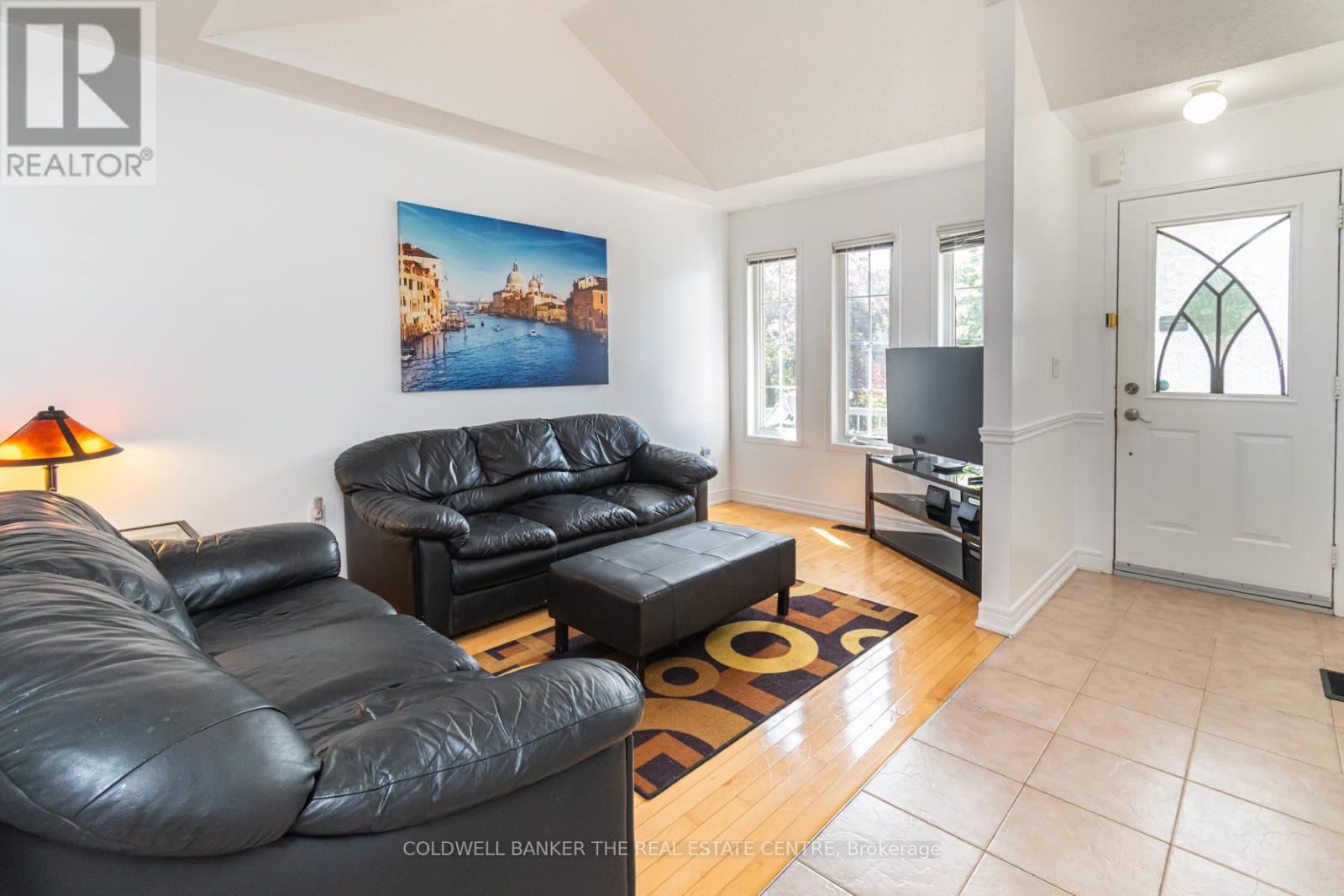 Property at 1128 KELL STREET image 3