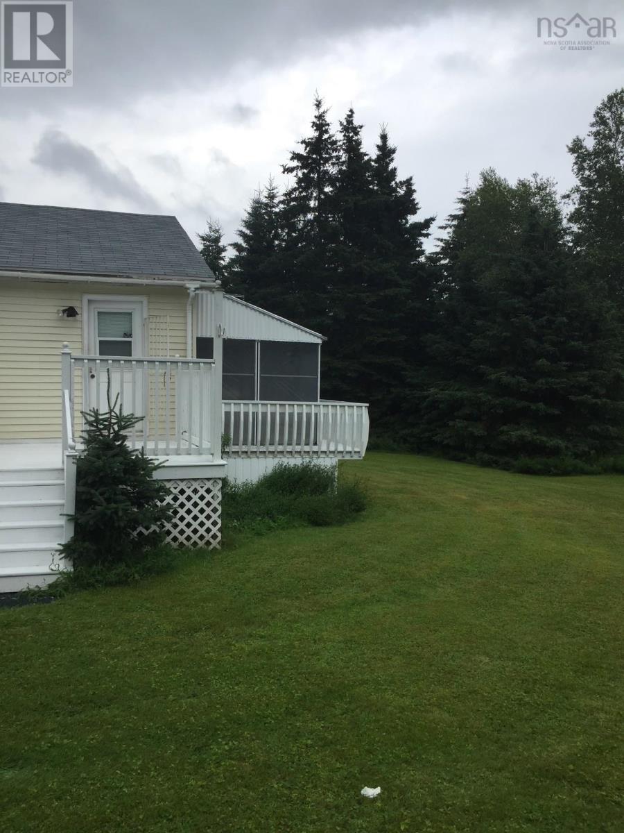 130 Woods Road, Benacadie, Nova Scotia  B1T 1G6 - Photo 4 - 202512084