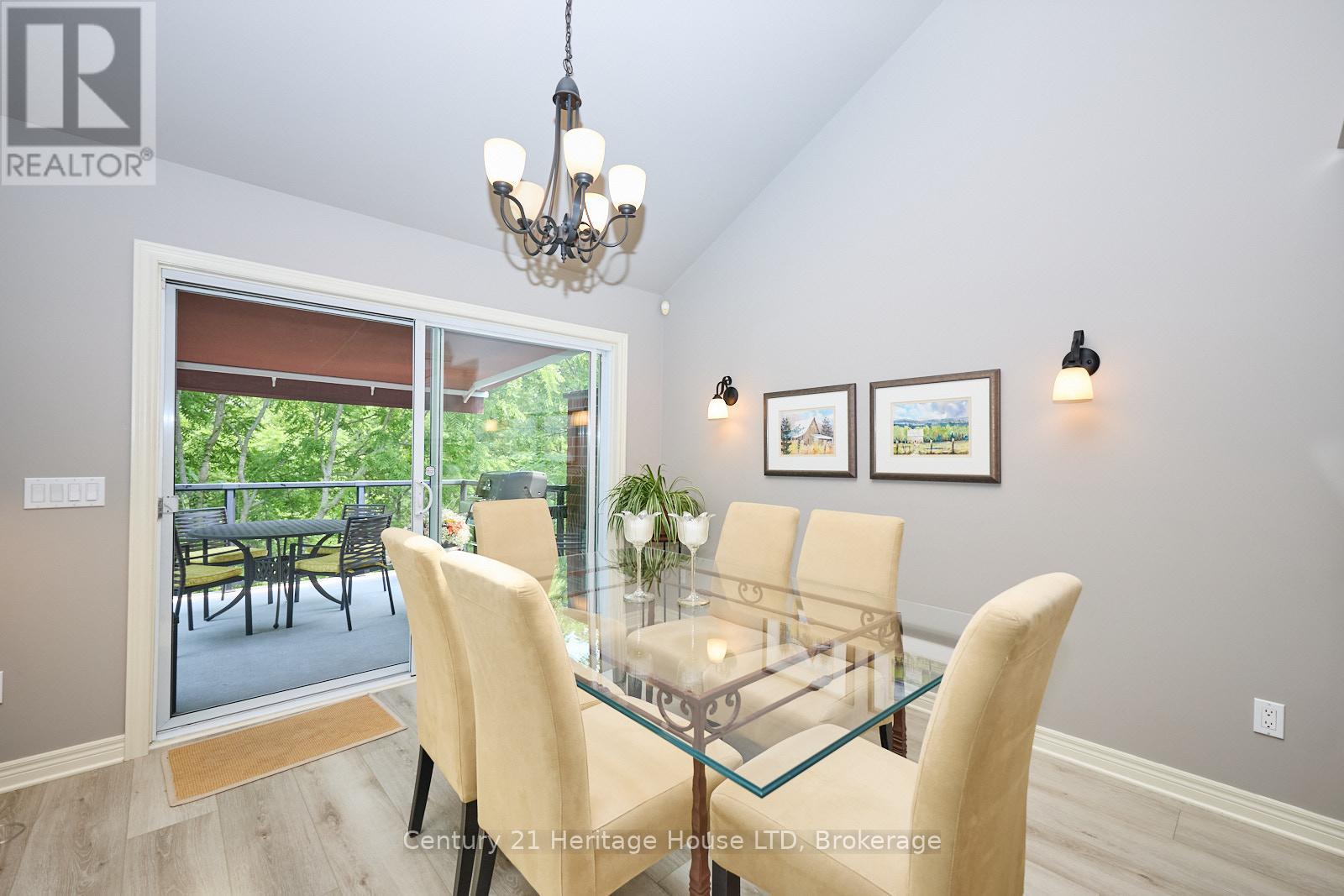 14 Tulip Tree Common, St. Catharines, Ontario  L2S 4C8 - Photo 15 - X12269450