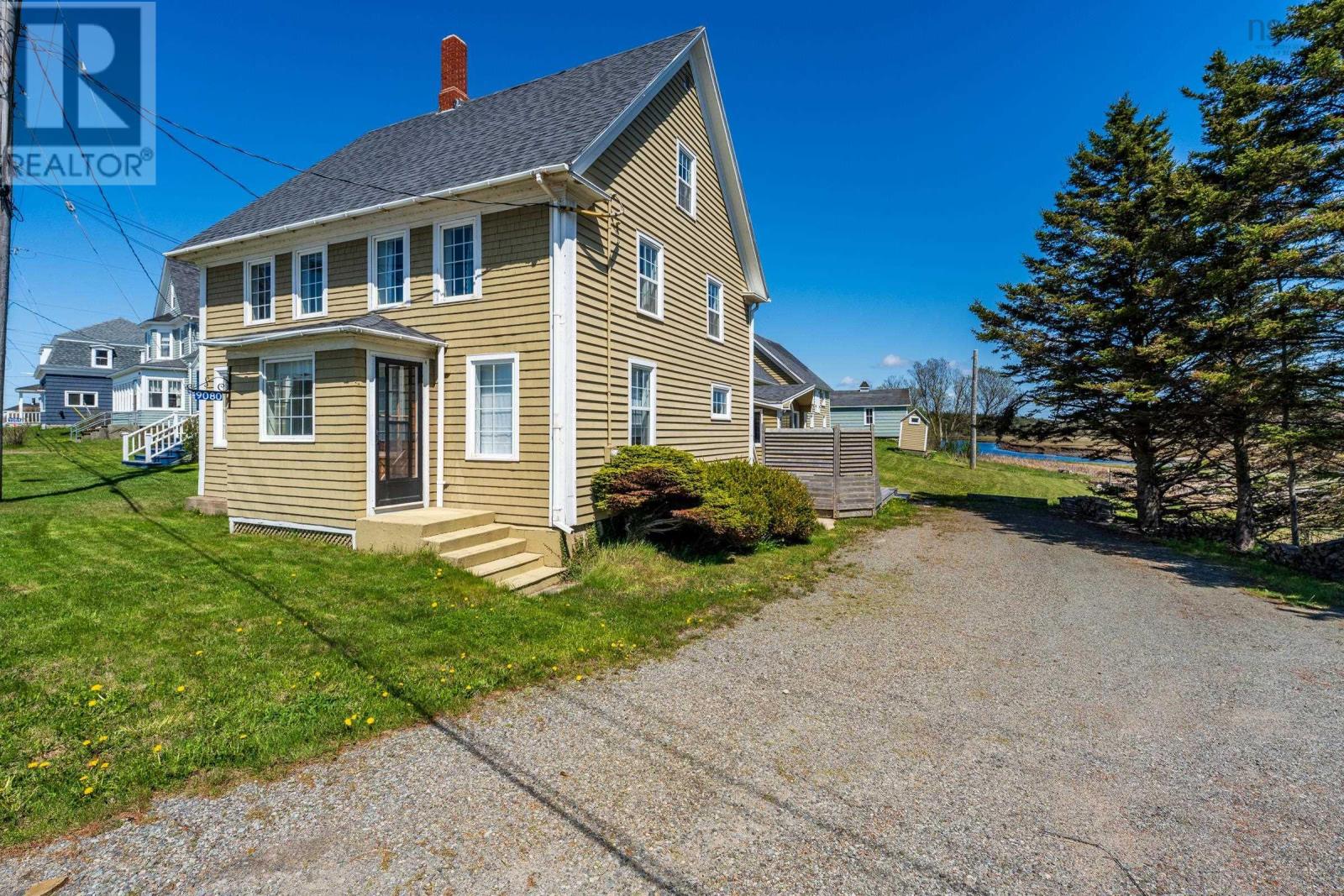 9080 Highway 1, Meteghan River, Nova Scotia  B0W 2L0 - Photo 1 - 202511566