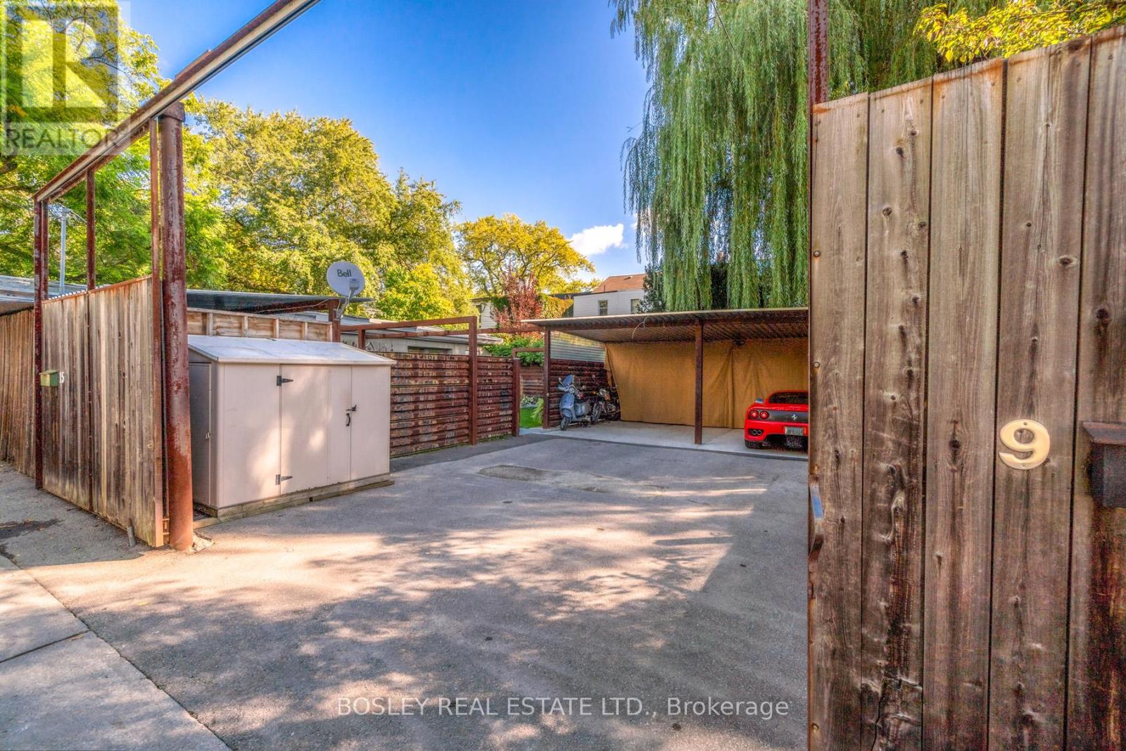 9 Peyton Lane, Toronto, Ontario  M4M 3B5 - Photo 17 - E12269466