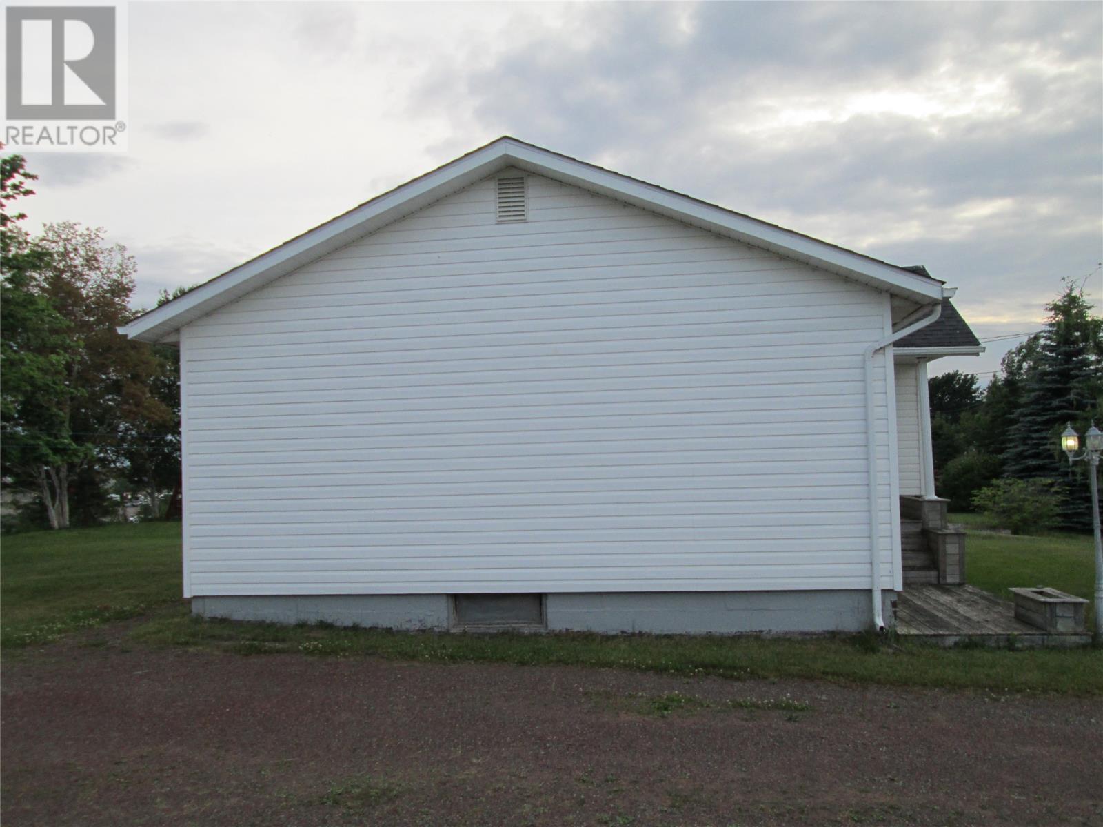 561 Main Street, Bishop's Falls, Newfoundland & Labrador  A0H 1C0 - Photo 8 - 1287547