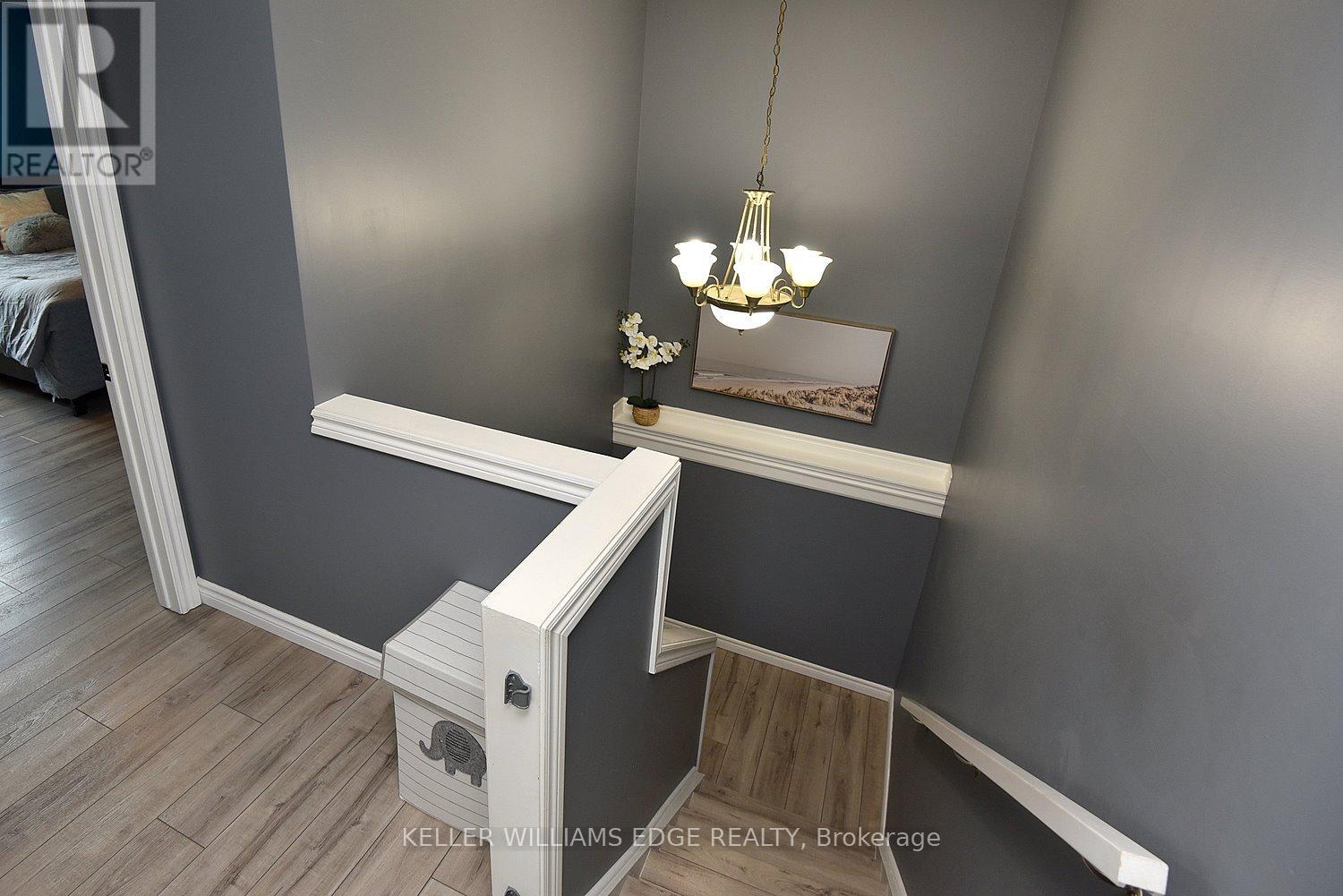 97 Page Street, St. Catharines, Ontario  L2R 4A8 - Photo 19 - X12269459