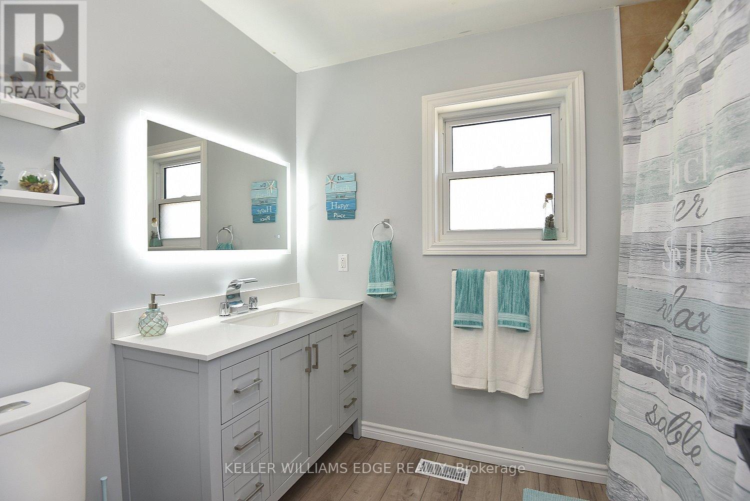 97 Page Street, St. Catharines, Ontario  L2R 4A8 - Photo 21 - X12269459