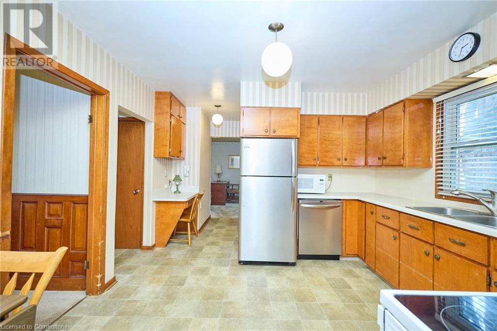 646 Alder Street W, Dunnville, Ontario  N1A 1S5 - Photo 16 - 40745727