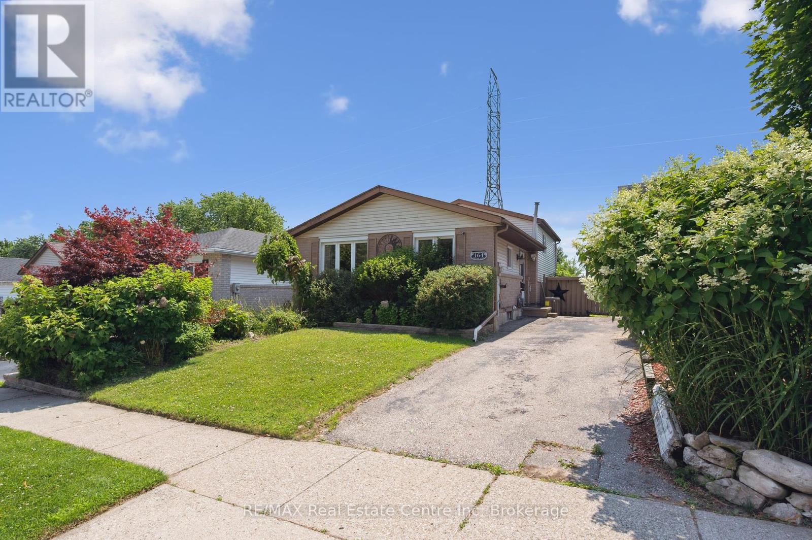 Property at 164 MACATEE PLACE image 4