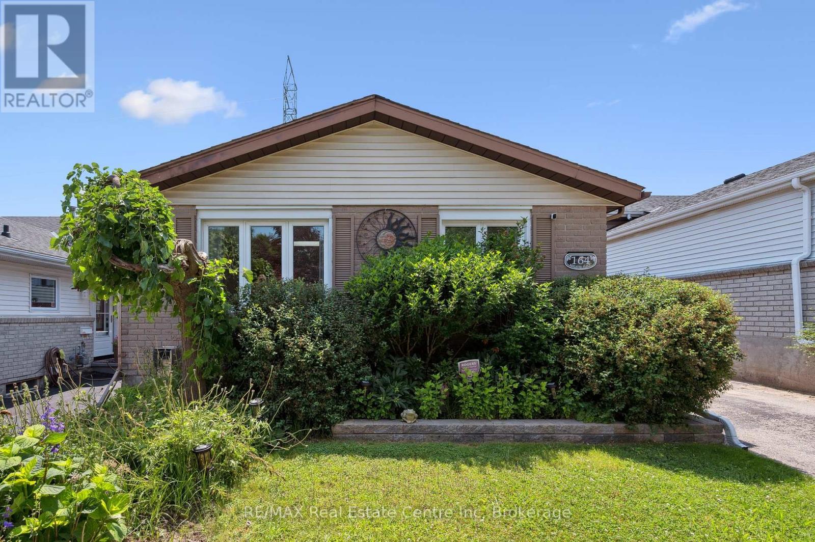 Property at 164 MACATEE PLACE image 5