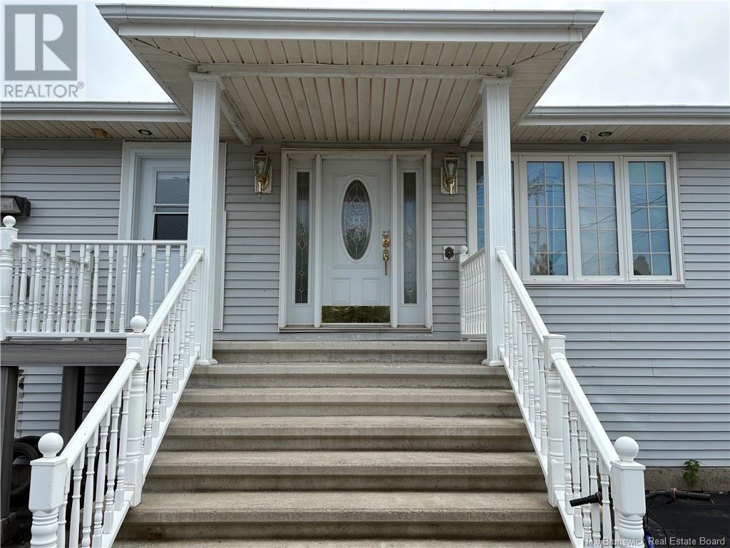Property at 214 1er Road image 2