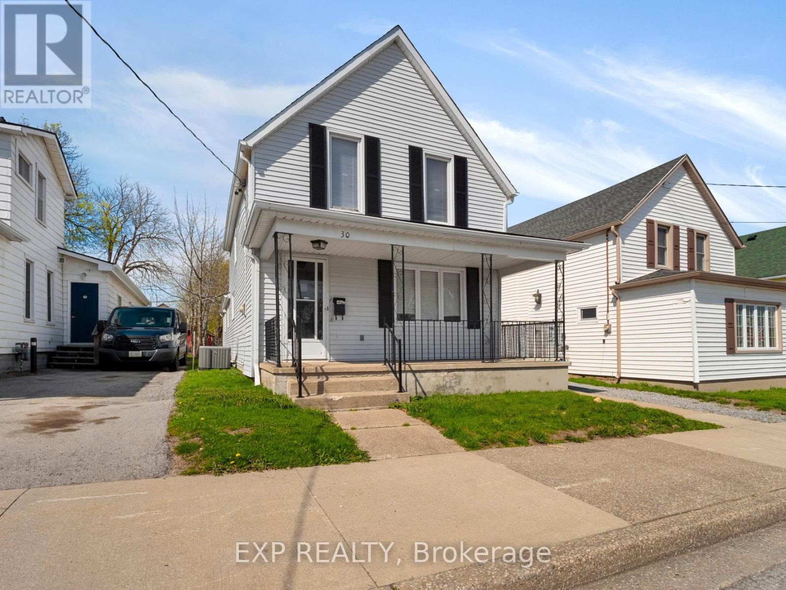 Property at 30 DUFFERIN STREET image 1