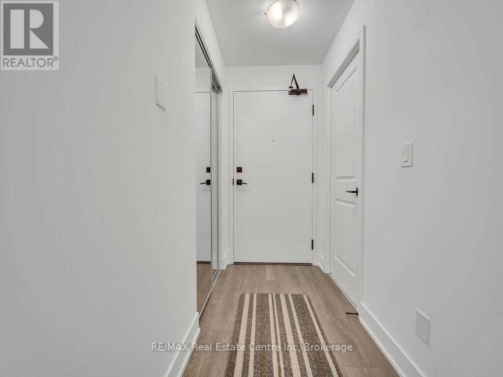 427 - 2485 Taunton Road, Oakville, Ontario L6H 3R8 - Photo 8 - W12269554