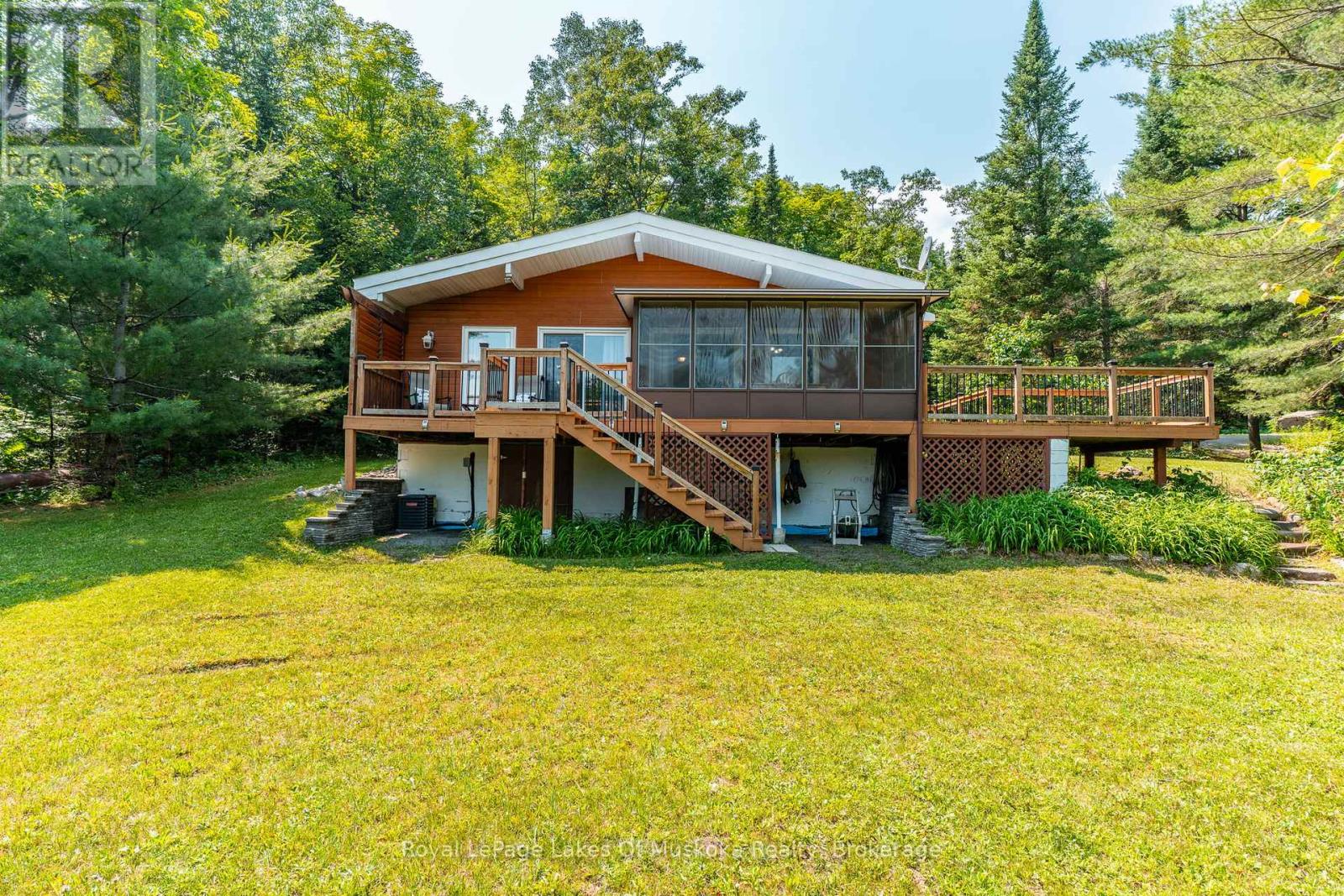 1035 Atkins Lake Road, Bracebridge (Macaulay), Ontario  P1L 1W9 - Photo 31 - X12269509