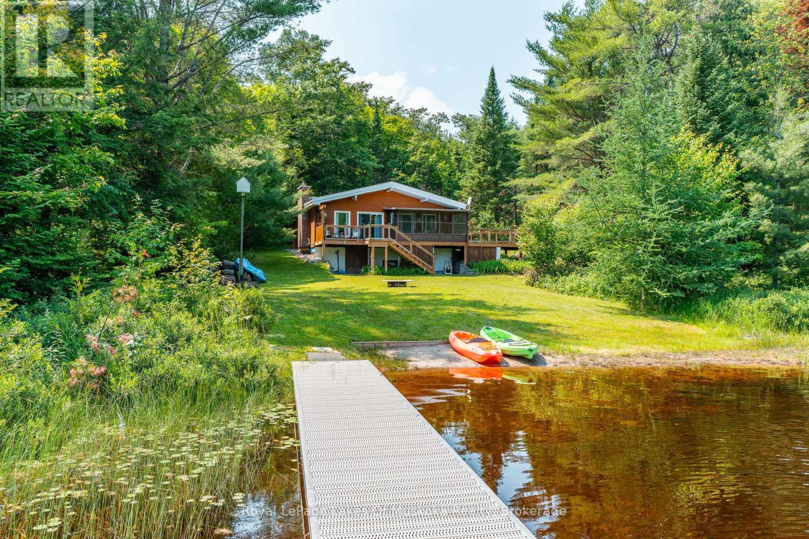 1035 Atkins Lake Road, Bracebridge (Macaulay), Ontario  P1L 1W9 - Photo 36 - X12269509