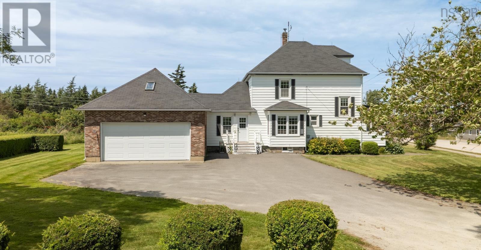 1108 Highway 335, Middle West Pubnico, Nova Scotia  B0W 3S0 - Photo 4 - 202516912