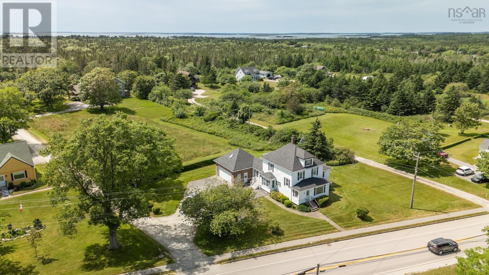 1108 Highway 335, Middle West Pubnico, Nova Scotia  B0W 3S0 - Photo 7 - 202516912