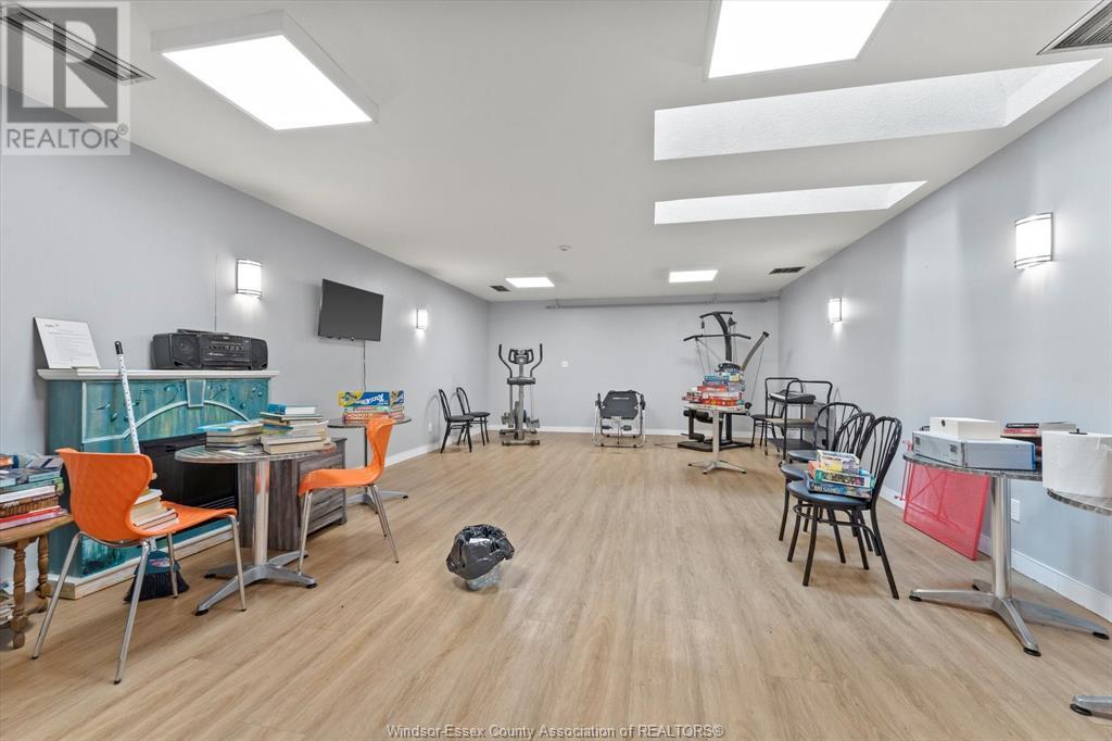 6815 Tecumseh Road, Stoney Point, Ontario  N0R 1N0 - Photo 16 - 25016840