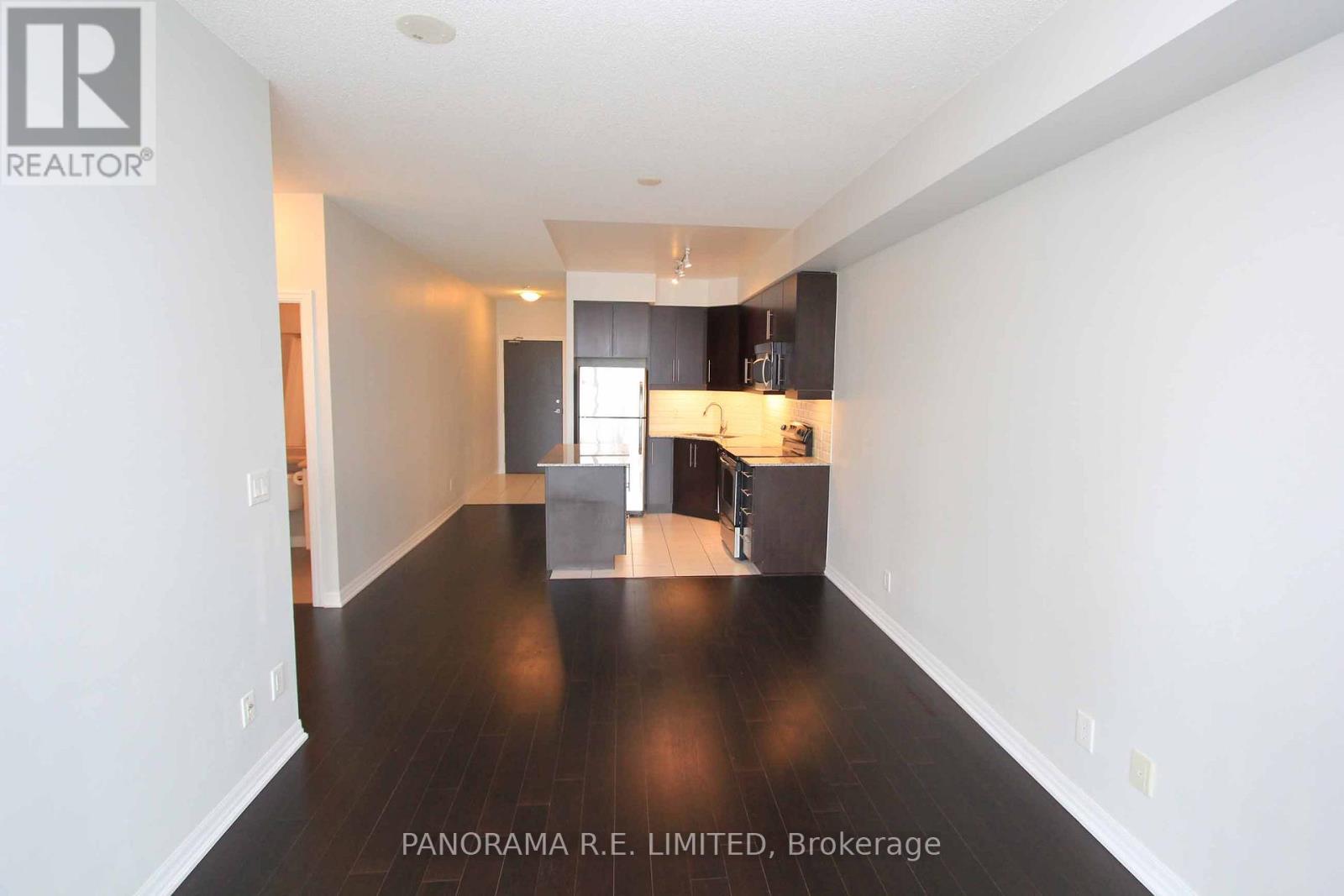 2408 - 223 Webb Drive, Mississauga (City Centre), Ontario  L5B 0E8 - Photo 5 - W12269543