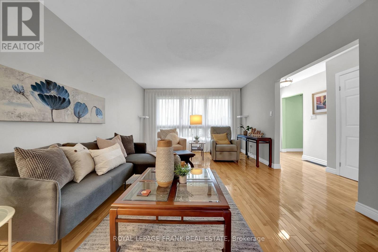 Property at 406 WILSON ROAD N image 5