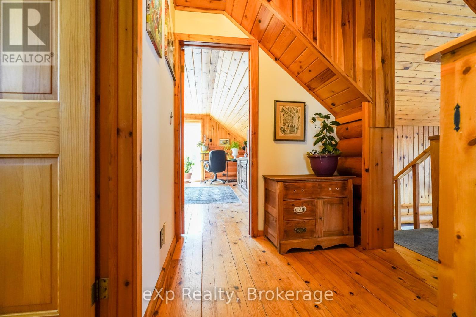1483 Highway 6, South Bruce Peninsula, Ontario  N0H 2T0 - Photo 21 - X12269612
