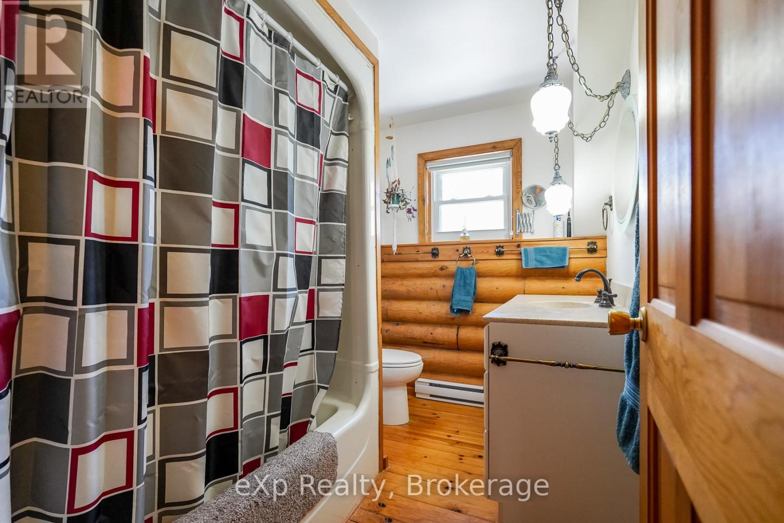 1483 Highway 6, South Bruce Peninsula, Ontario  N0H 2T0 - Photo 26 - X12269612