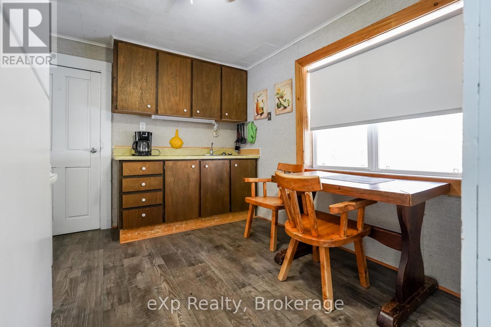 1483 Highway 6, South Bruce Peninsula, Ontario  N0H 2T0 - Photo 36 - X12269612