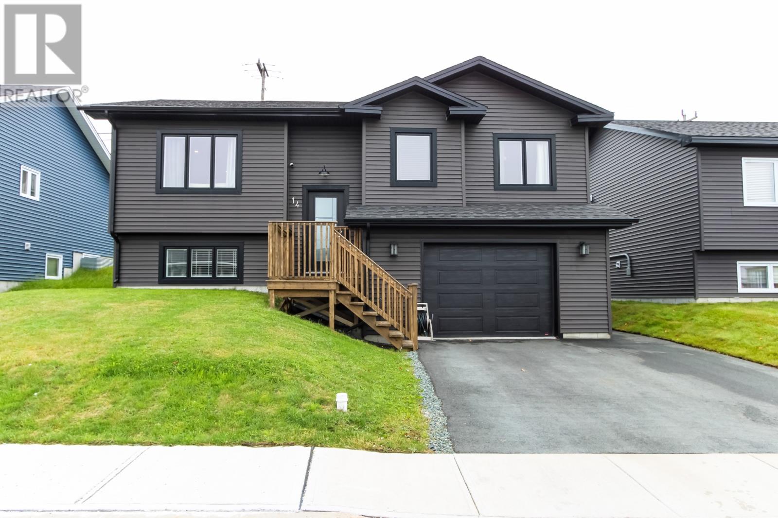 Property at 14 Maurice Putt Crescent image 1