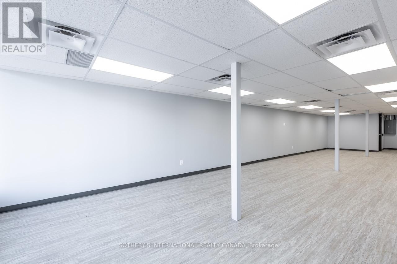 2921 Danforth Avenue, Toronto, Ontario  M4C 1M4 - Photo 3 - E12269578