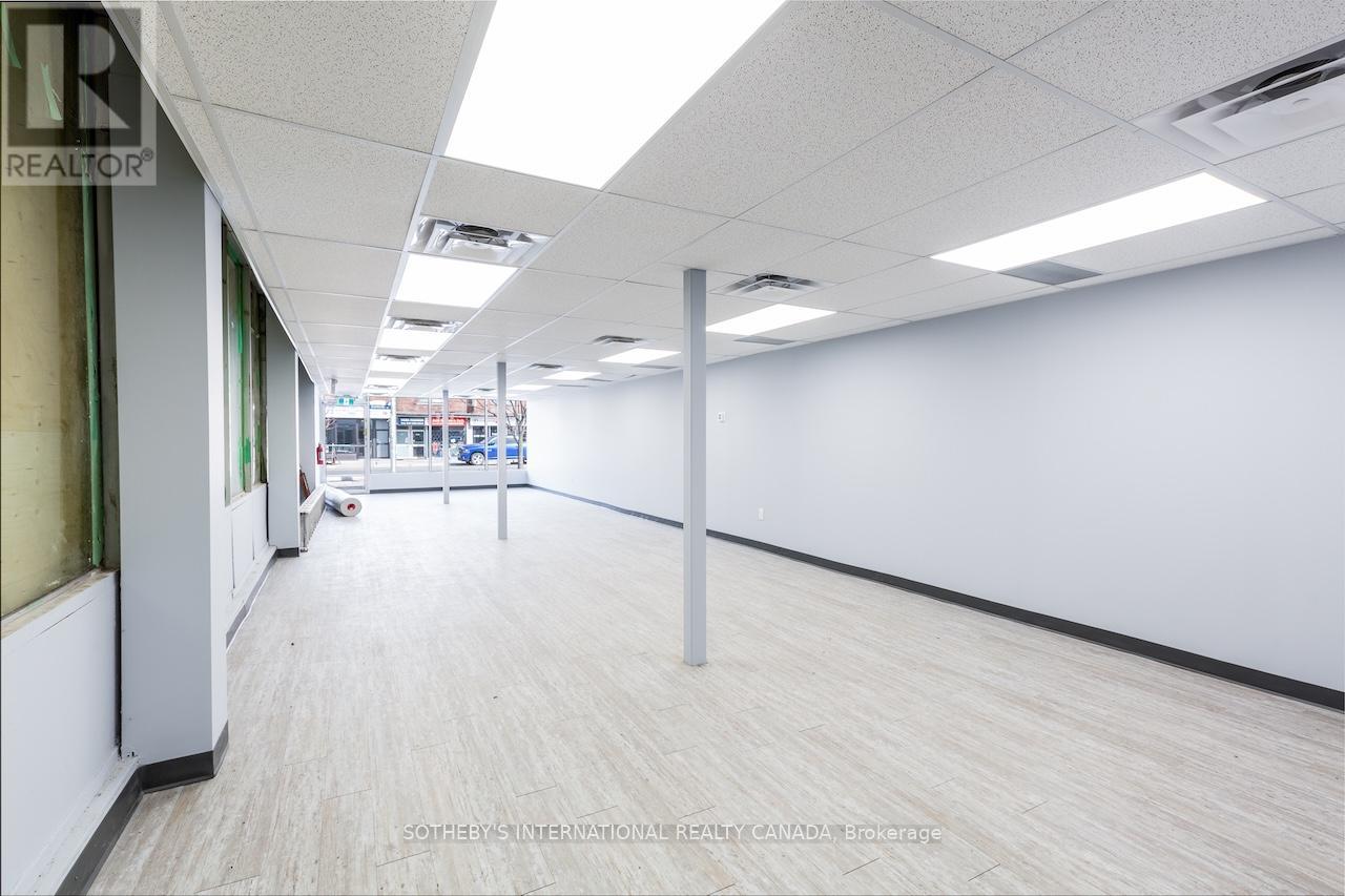 2921 Danforth Avenue, Toronto, Ontario  M4C 1M4 - Photo 5 - E12269578