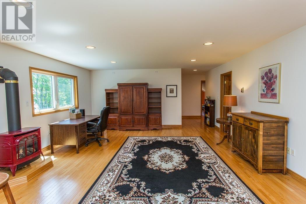 21 Lighthouse Point Dr, Thessalon, Ontario  P0R 1L0 - Photo 24 - SM251674