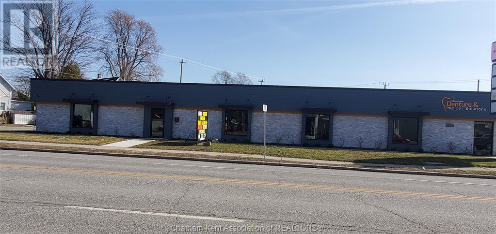 56 Grand Avenue East, Chatham, Ontario  N7L 1V7 - Photo 2 - 25017200