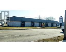 56 GRAND AVENUE East, Chatham, Ontario