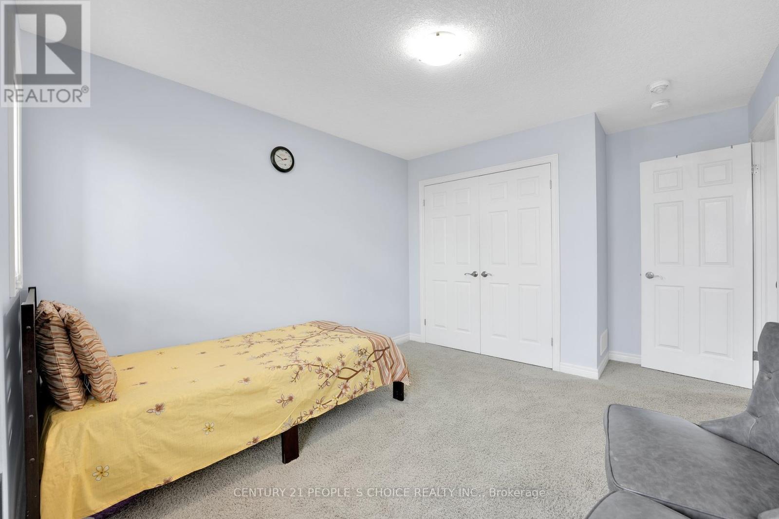286 Macalister Boulevard, Guelph, Ontario  N1G 0E6 - Photo 33 - X12265488