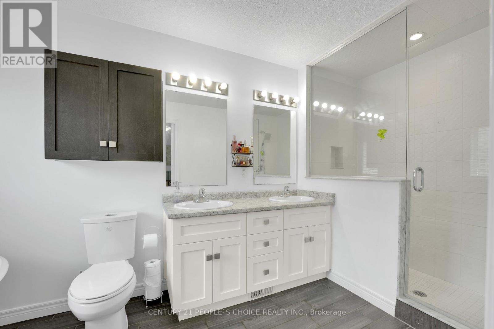 286 Macalister Boulevard, Guelph, Ontario  N1G 0E6 - Photo 24 - X12265488