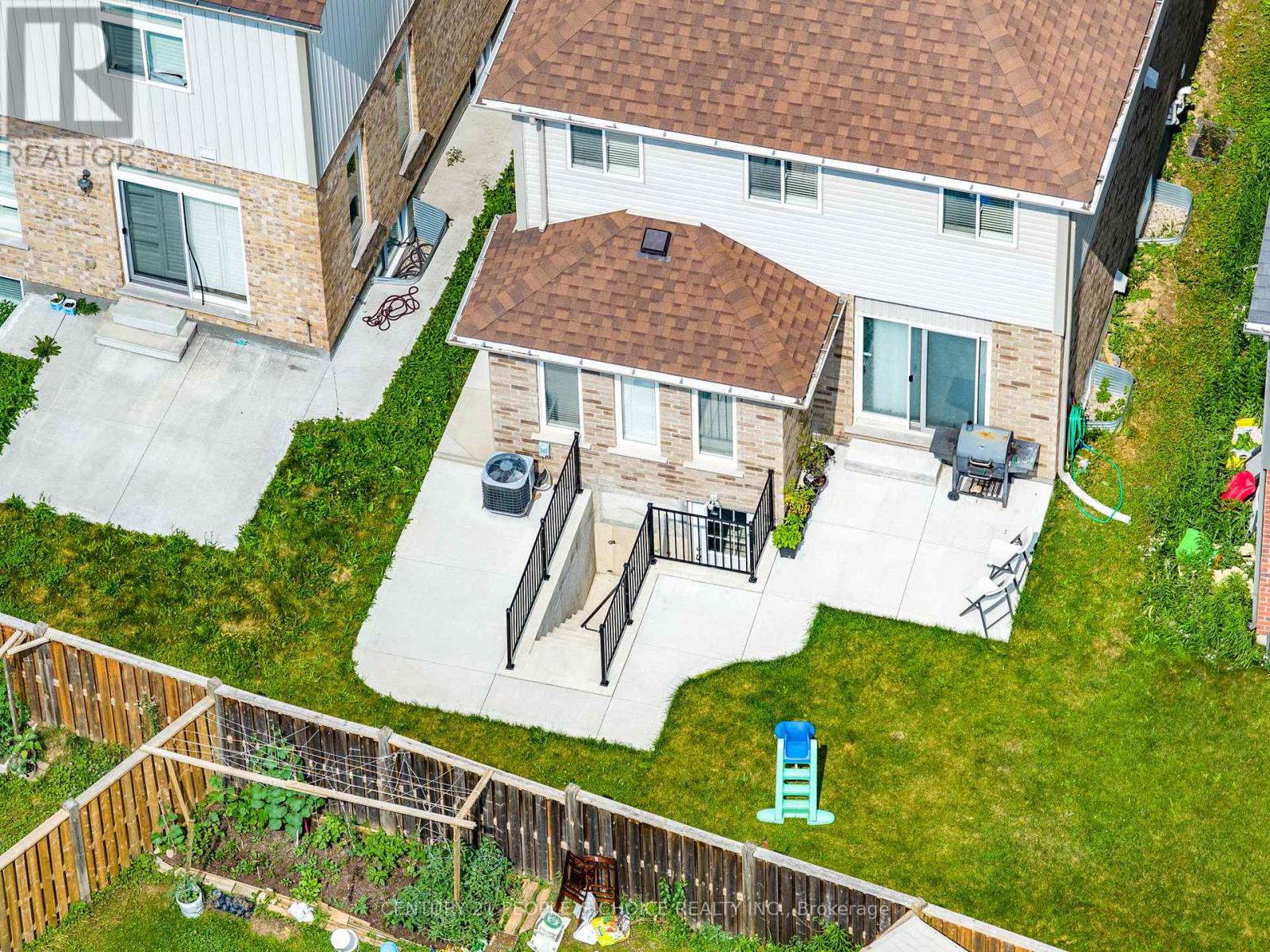 286 Macalister Boulevard, Guelph, Ontario  N1G 0E6 - Photo 48 - X12265488