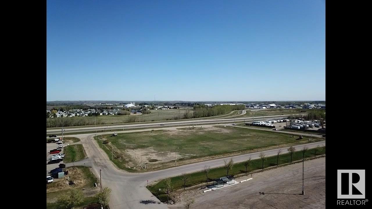 4002 50 St, Stony Plain, Alberta  T7Z 1L5 - Photo 3 - E4446433