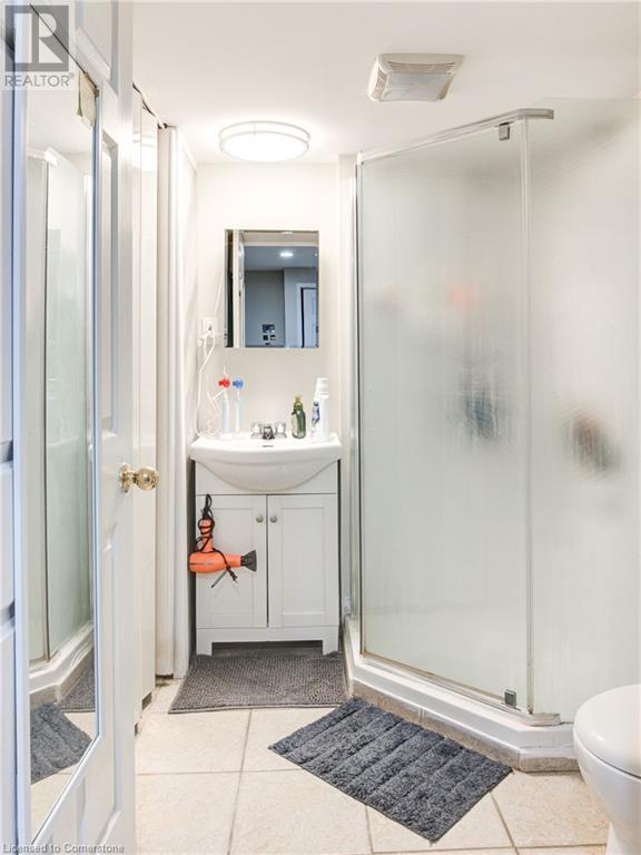 Photo 34 of 50 for 713 Silversmith Street