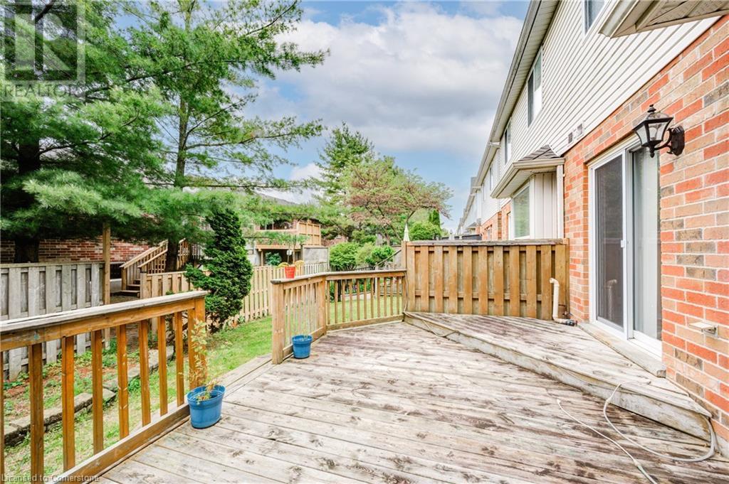 Photo 40 of 50 for 713 Silversmith Street