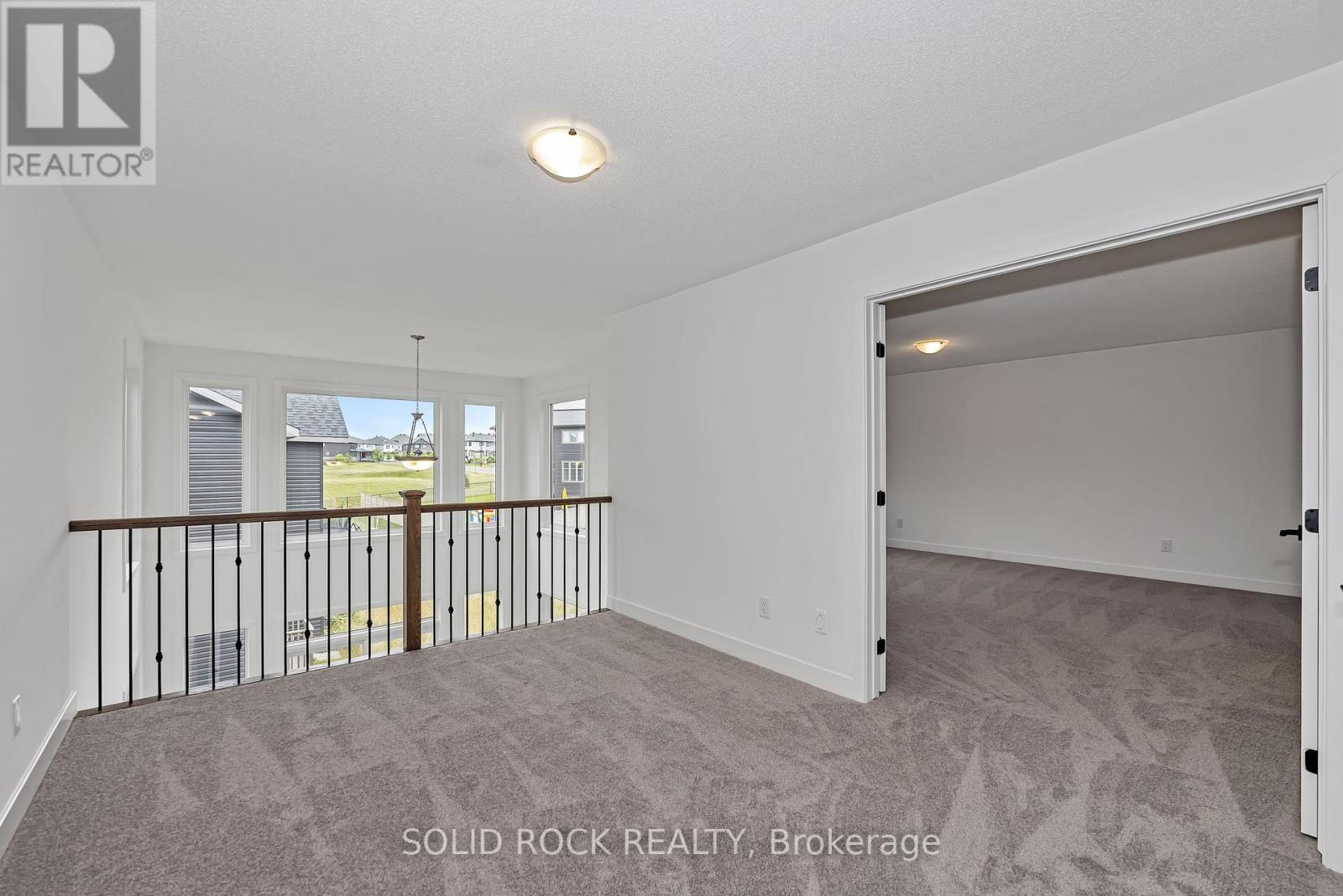 92 Esban Drive, Ottawa, Ontario  K1X 0J3 - Photo 27 - X12269664