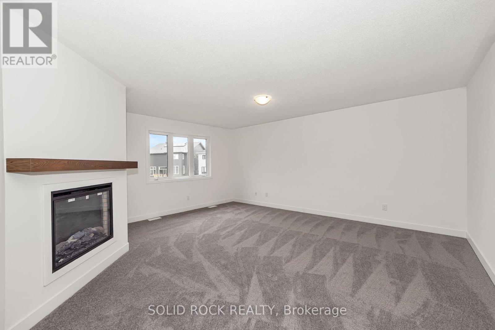 92 Esban Drive, Ottawa, Ontario  K1X 0J3 - Photo 29 - X12269664