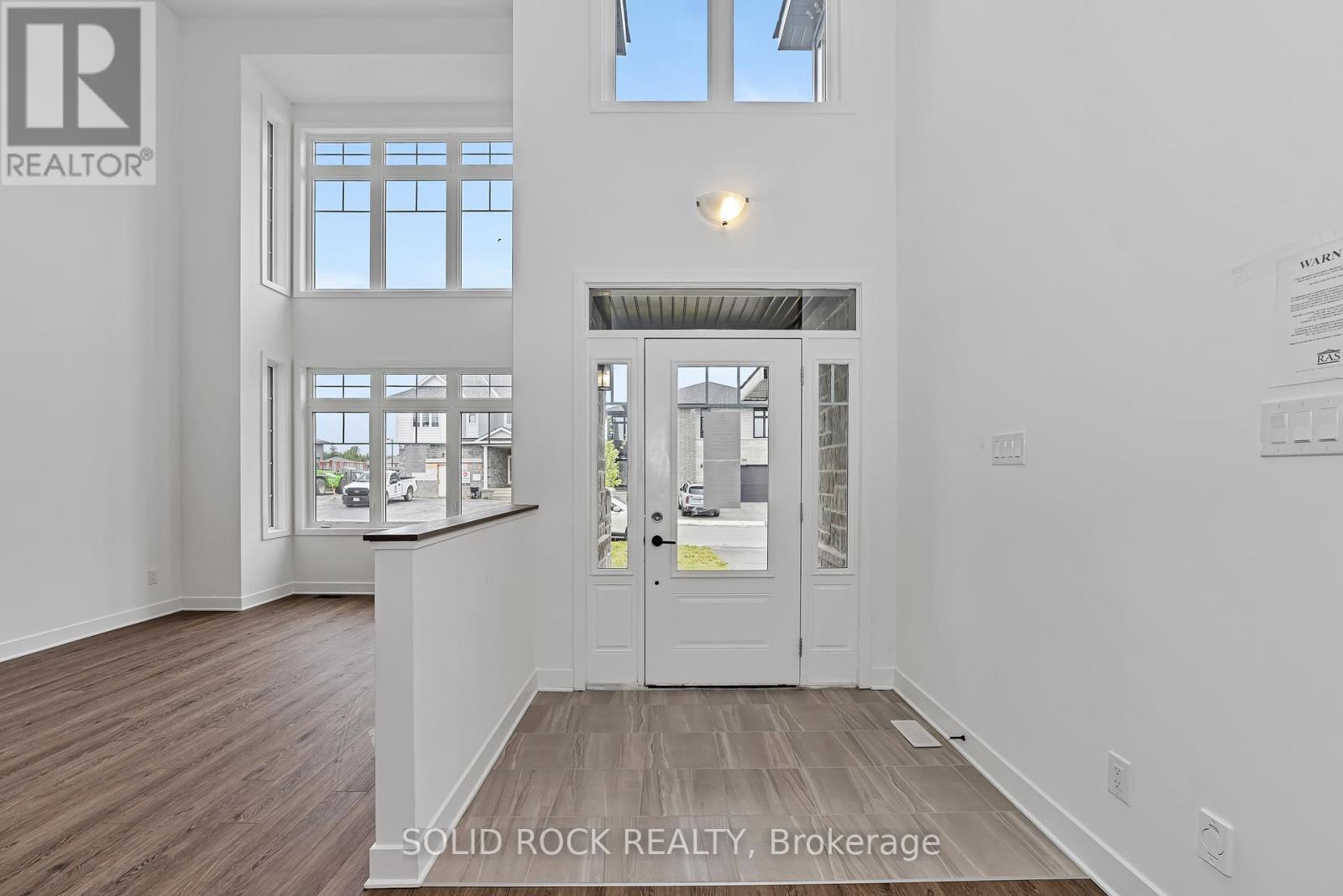 Property at 92 ESBAN DRIVE image 4