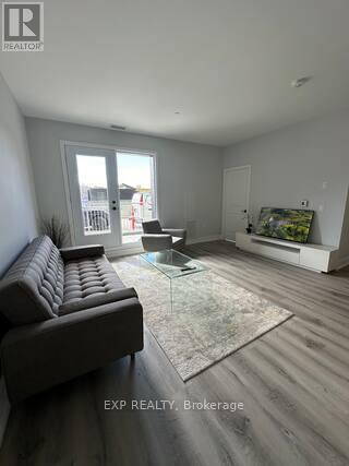 110 - 1350 Hemlock Road, Ottawa, Ontario  K1K 4E4 - Photo 7 - X12269750
