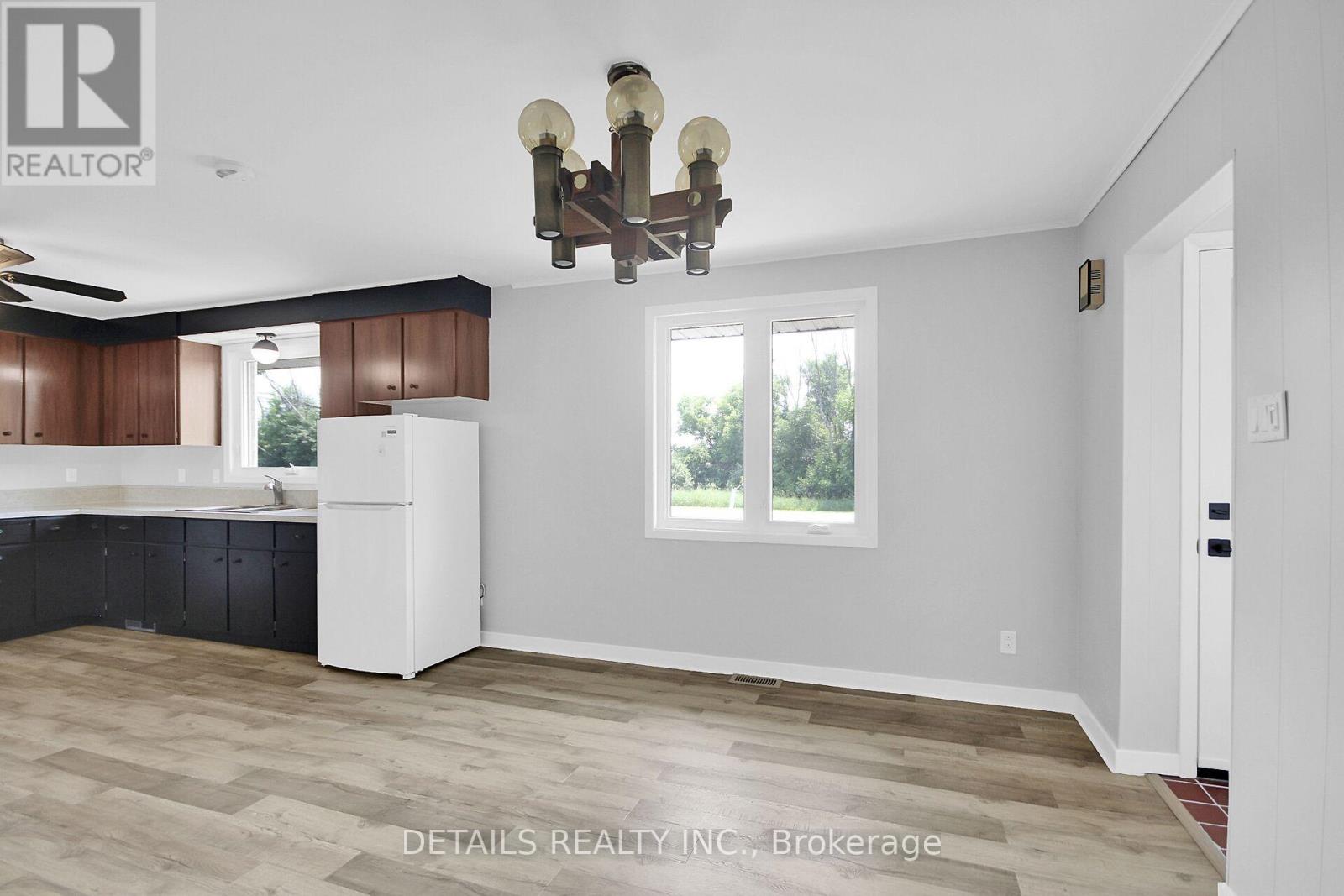 13459 Loucks Road, North Dundas, Ontario  K0C 1H0 - Photo 15 - X12269791