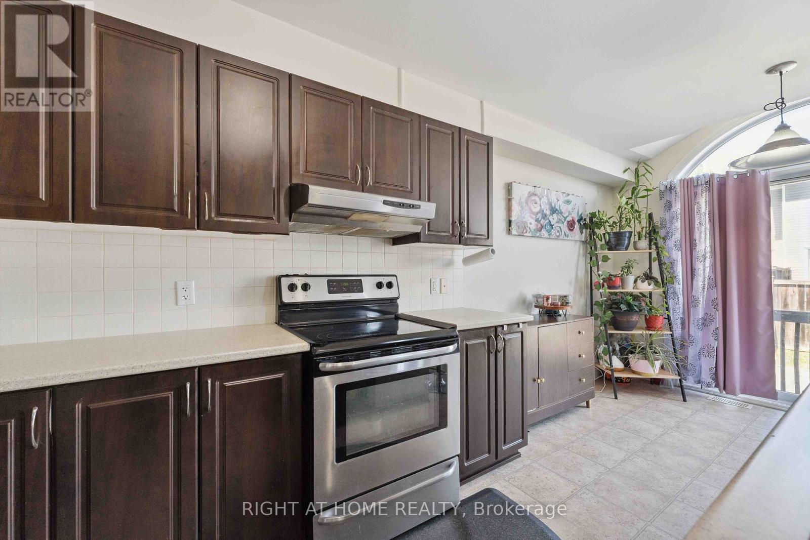 173 Garrity Crescent, Ottawa, Ontario  K2J 3T5 - Photo 9 - X12269811