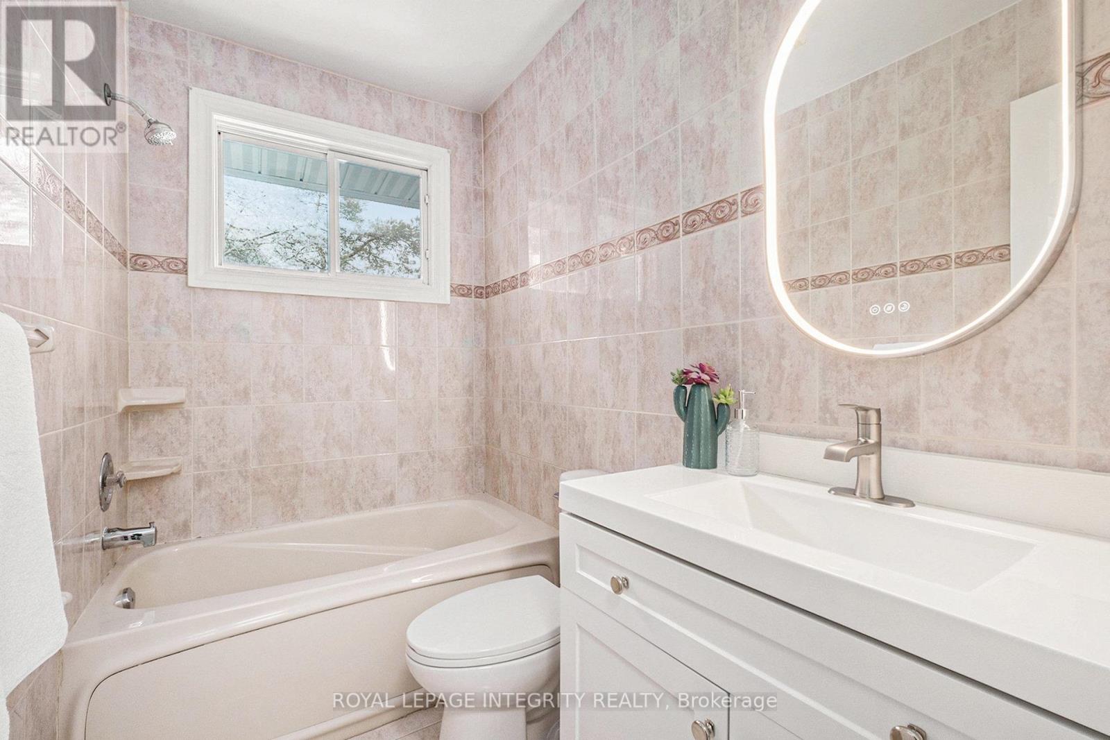 20 Newhaven Street, Ottawa, Ontario  K2G 0X5 - Photo 20 - X12269842