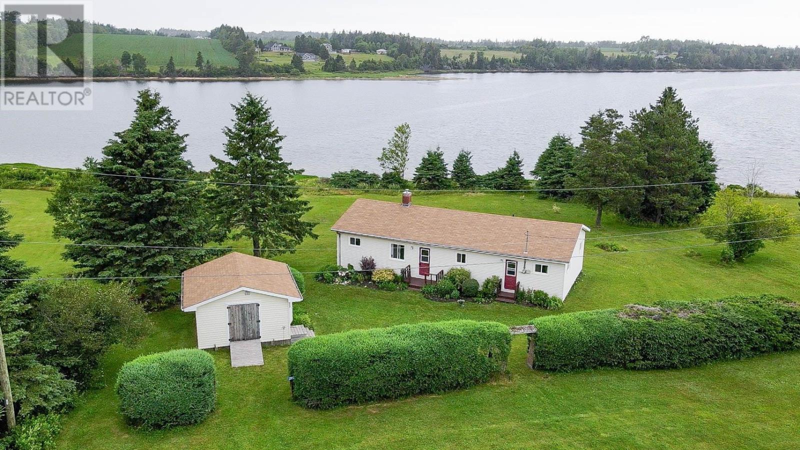 227 Hummingbird Court, Oyster Bed Bridge, Prince Edward Island  C1E 0N8 - Photo 1 - 202516931
