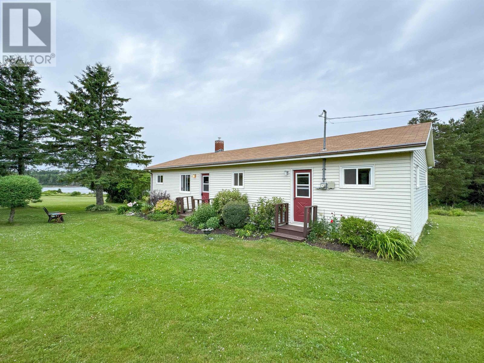 227 Hummingbird Court, Oyster Bed Bridge, Prince Edward Island  C1E 0N8 - Photo 31 - 202516931