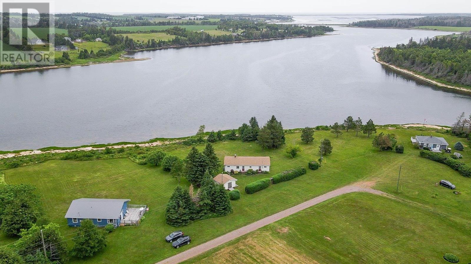 227 Hummingbird Court, Oyster Bed Bridge, Prince Edward Island  C1E 0N8 - Photo 37 - 202516931